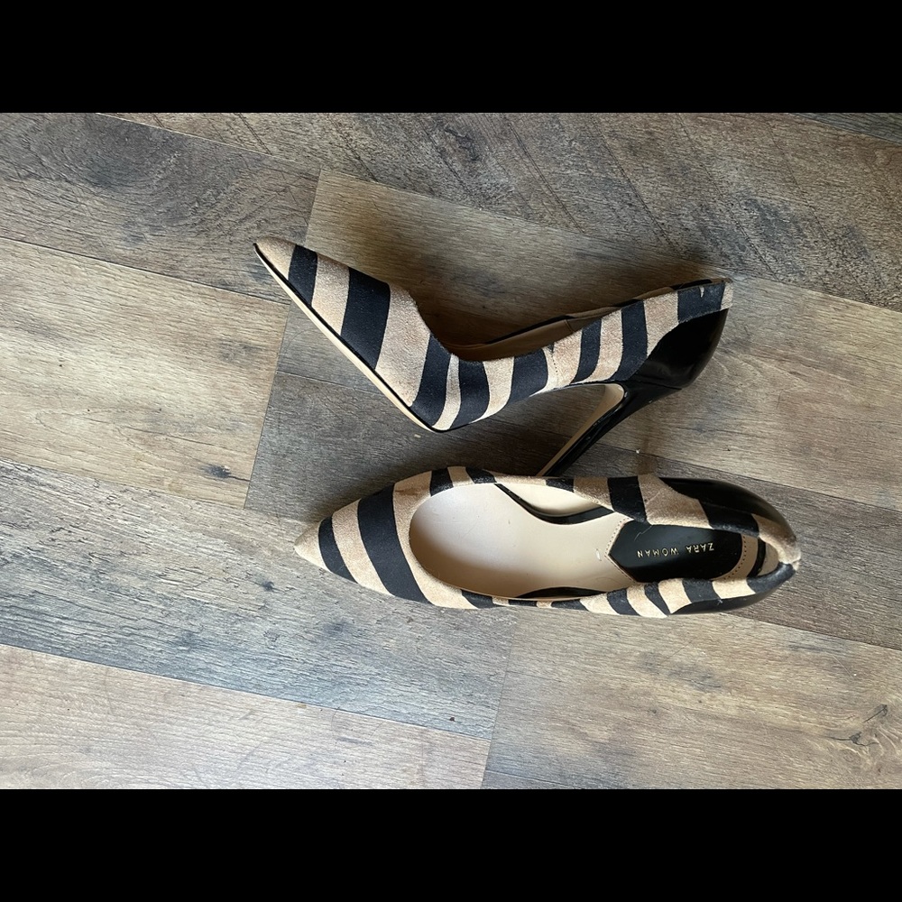 Zebra pumps - Picture 3 of 3